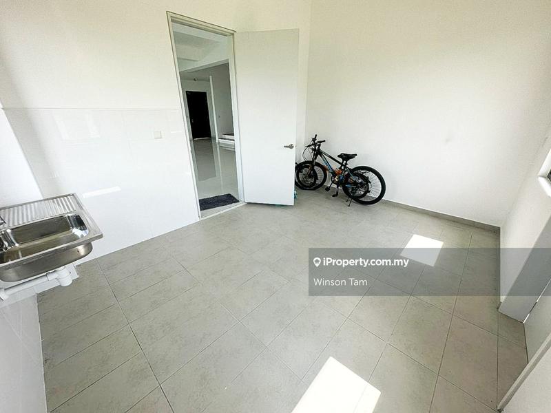 Rumah Teres 2-Tingkat untuk Dijual di Hampton Residences, Sungai Buloh oleh Winson Tam - iProperty.com.my