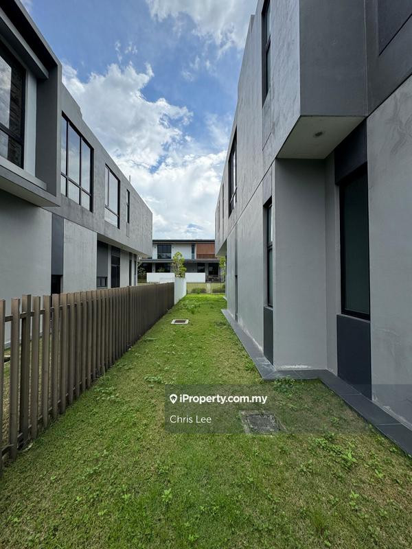 Banglo untuk Dijual di Eco Sanctuary, Telok Panglima Garang oleh Chris Lee - iProperty.com.my