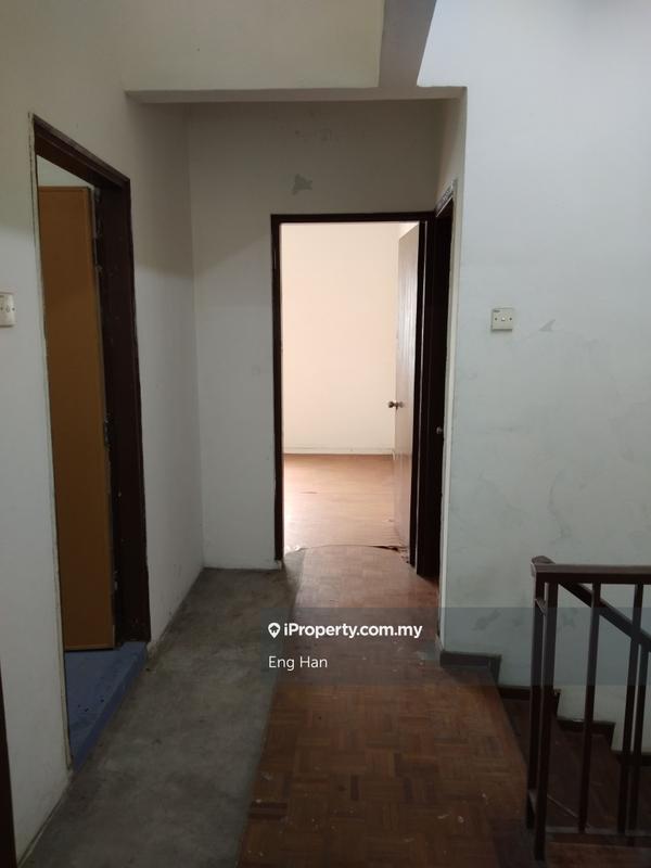 Rumah Teres 2-Tingkat untuk Dijual di Taman Overseas Union (Taman Oug), Jalan Klang Lama (Old Klang Road) oleh Eng Han - iProperty.com.my