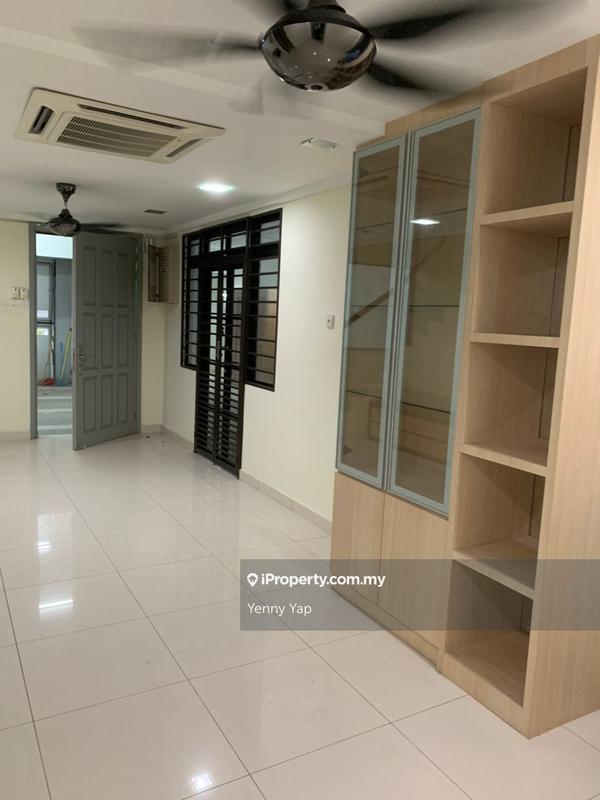 3-storey Terraced House for Sale in Taman Melawati, Ulu Kelang by Yenny Yap - iProperty.com.my