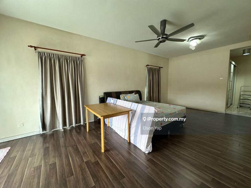Rumah Teres 2.5-Tingkat untuk Dijual di Sutera Damansara, Damansara Damai oleh Elson Yap - iProperty.com.my