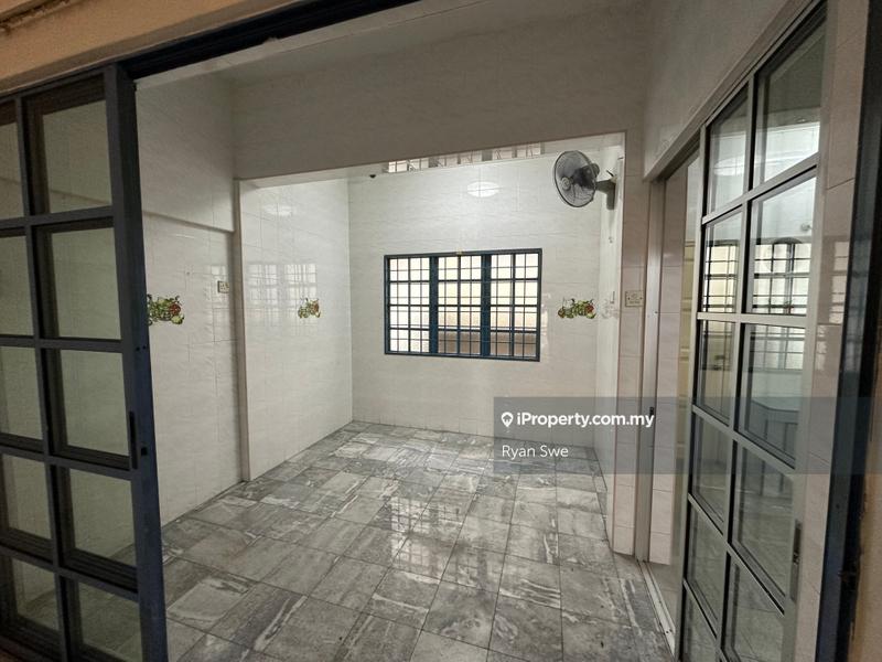 Rumah Berangkai 2.5 Tingkat untuk Dijual di Bandar Sri Damansara, Selangor oleh Ryan Swe - iProperty.com.my