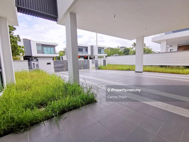 Bungalow House for Sale in Seremban 2, Negeri Sembilan by Carine  Tham - iProperty.com.my