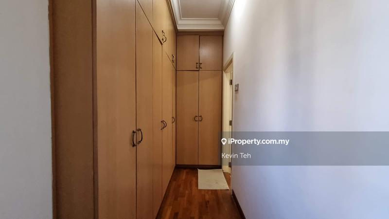 For Sale - La Grande Kiara