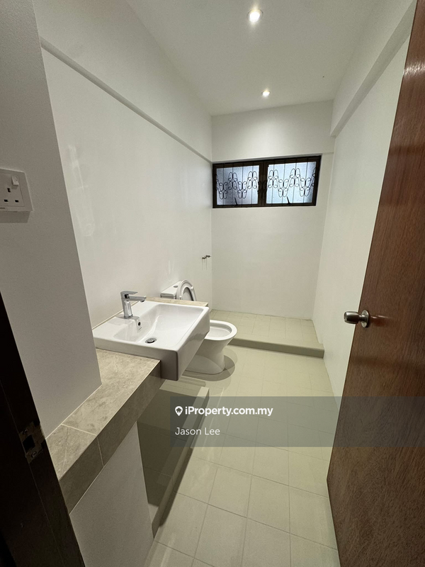 Bungalow House for Rent in Bukit Bandaraya, Bangsar by Jason Lee - iProperty.com.my