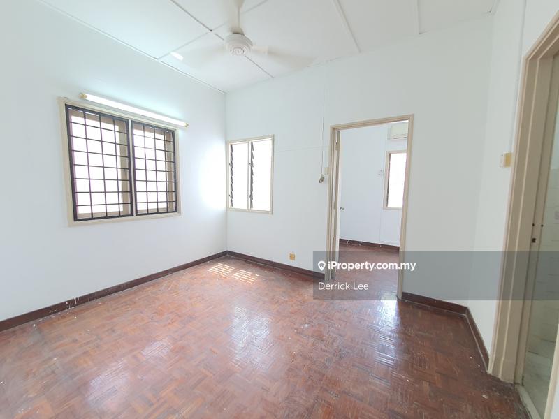 Rumah Berangkai 2 Tingkat untuk Dijual di Usj 2, Subang Jaya oleh Derrick Lee - iProperty.com.my