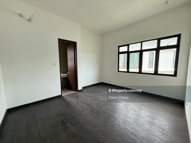 Rumah Berkembar untuk Dijual di Bandar Kinrara Seksyen 1, Bandar Kinrara oleh Edwin Chang - iProperty.com.my