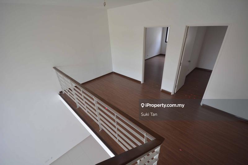 3-storey Terraced House for Sale in Lake Fields, Sungai Besi by Suki Tan - iProperty.com.my
