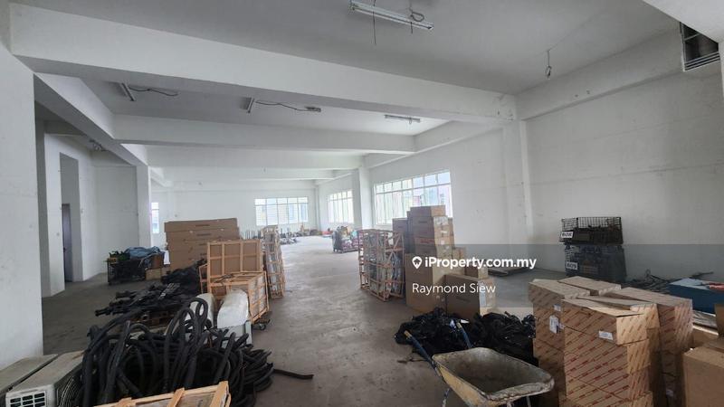 For Rent - Kepong, 3 Storey Semi Detached Factory For Rent