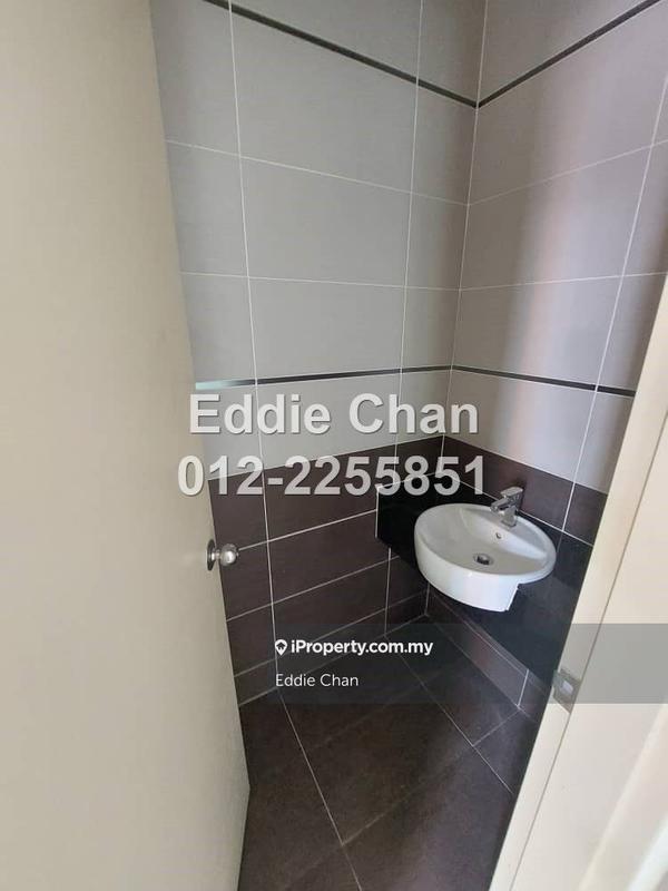 Rumah Berangkai 3 Tingkat untuk Dijual di Ukay Tropika, Hulu Kelang, Ampang, Ulu Kelang oleh Eddie Chan - iProperty.com.my