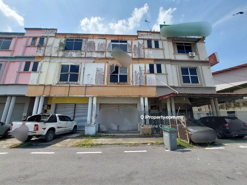 For Sale - 3 Storey Shop Office