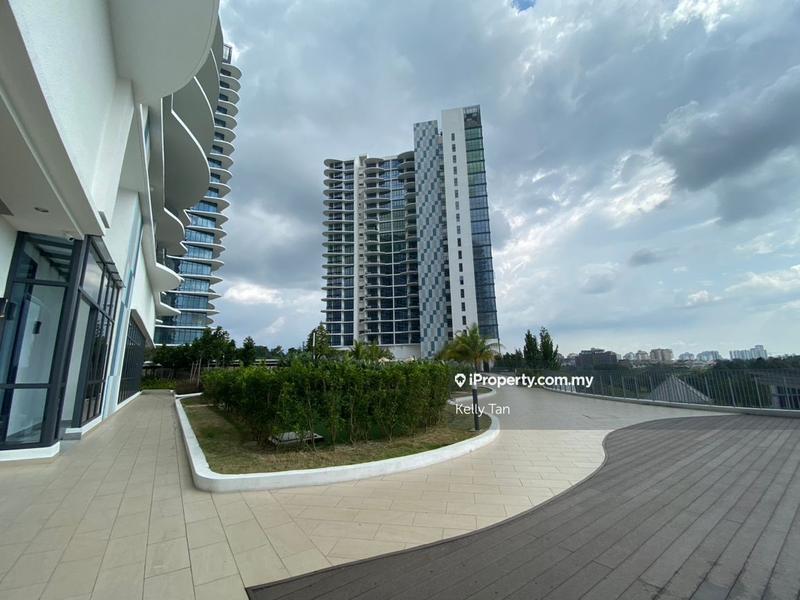 Service Residence for Sale in Senada Residence @ KLGCC Resort by Kelly Tan - iProperty.com.my