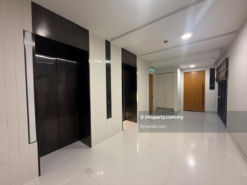 For Sale - Moulmein Rise