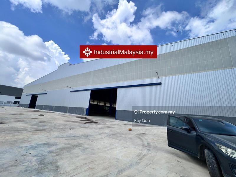 For Sale - Big Factory 10 acres Jenjarom Banting Cheeding