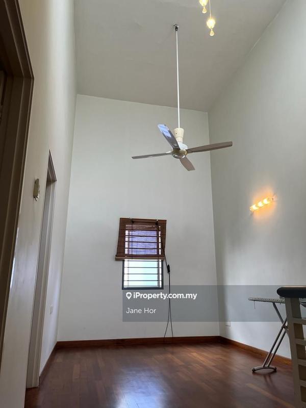 Townhouse for Sale in 16 Sierra, Puchong by Jane Hor - iProperty.com.my