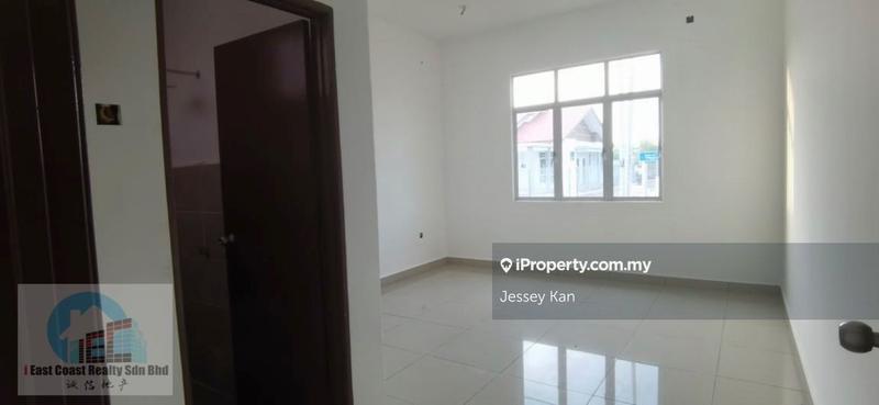 Semi-Detached House for Sale in Pantai Sepat, Kuantan by Jessey Kan - iProperty.com.my