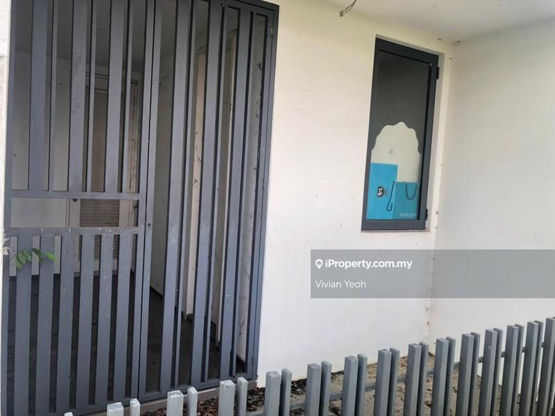 3-storey Terraced House for Sale in [3 Storey SuperLink Hse Endlot] Denai Amaryllis 1, Rawang by Vivian Yeoh - iProperty.com.my