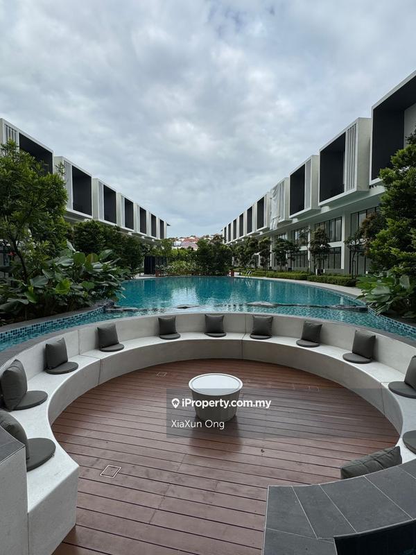 For Rent - Alstonia Hilltop Homes @ BRP