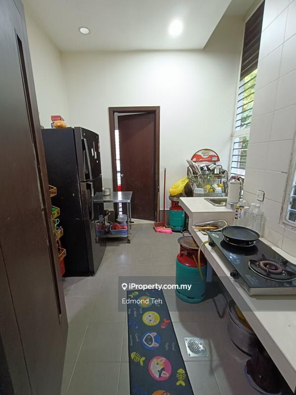 Bungalow House for Sale in Taman Melawati, Ulu Kelang by Edmond Teh - iProperty.com.my