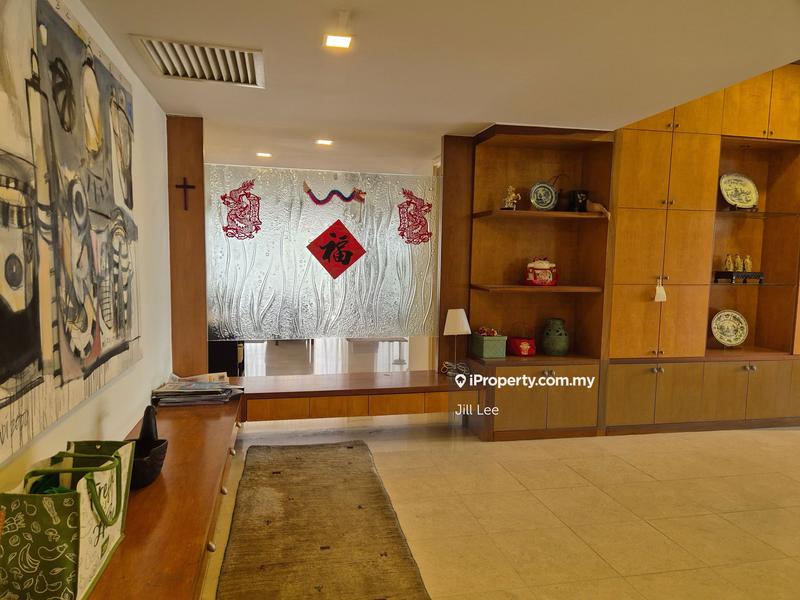 For Sale - Hampshire Park Condominium