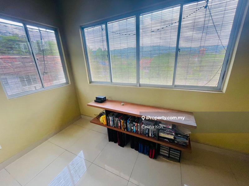 Rumah Berangkai 3 Tingkat untuk Dijual di Valencia, Sungai Buloh oleh Celina Koh - iProperty.com.my