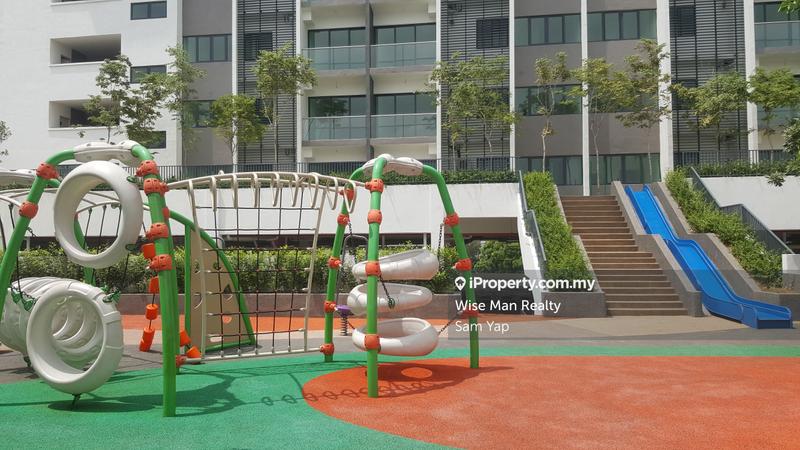 Kondominium untuk Dijual di Skyvilla @ D'Island oleh Sam Yap - iProperty.com.my