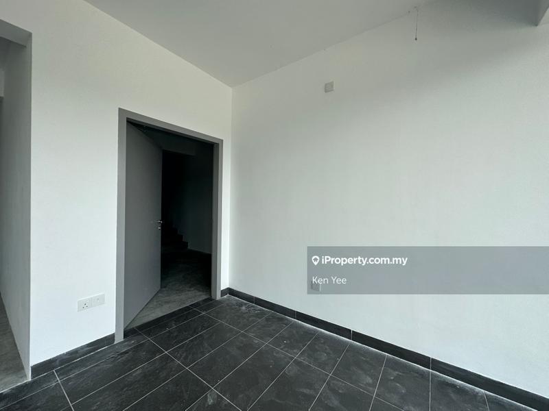 Semi-D Kilang untuk Disewa di Elmina, Shah Alam oleh Ken Yee - iProperty.com.my