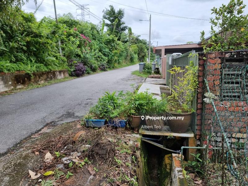 Rumah Berangkai 1 Tingkat untuk Dijual di Taman Broleh, Batu Pahat oleh Albert Teo - iProperty.com.my