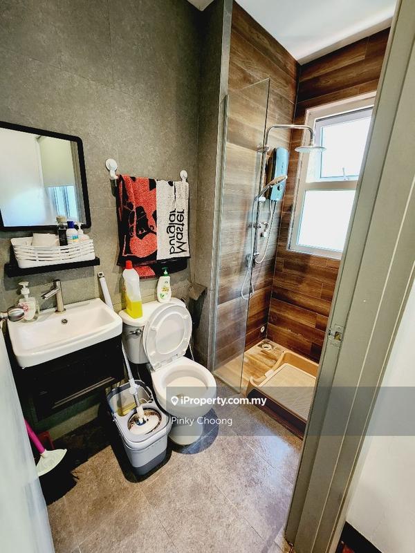 2.5-storey Terraced House for Sale in Valencia, Sungai Buloh by Pinky Choong - iProperty.com.my