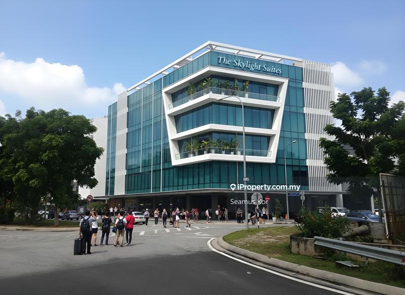 For Rent - Lakefield 👉 Click here for more info ---