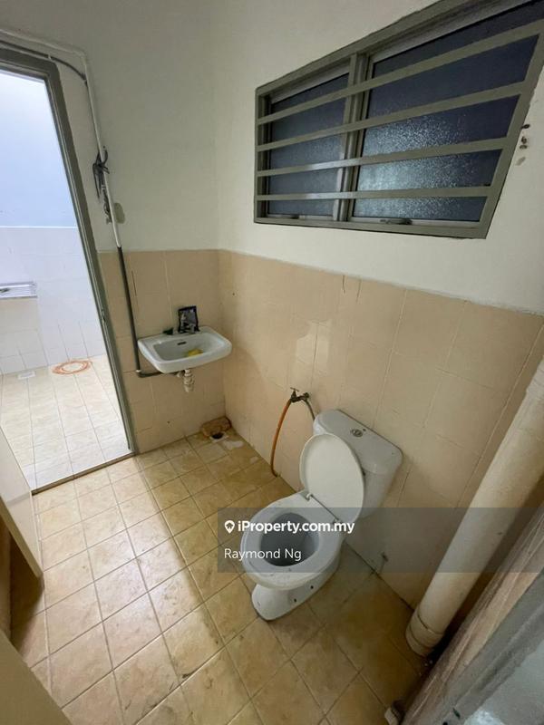 Rumah Teres 2-Tingkat untuk Dijual di Taman Mutiara, Seremban oleh Raymond Ng - iProperty.com.my