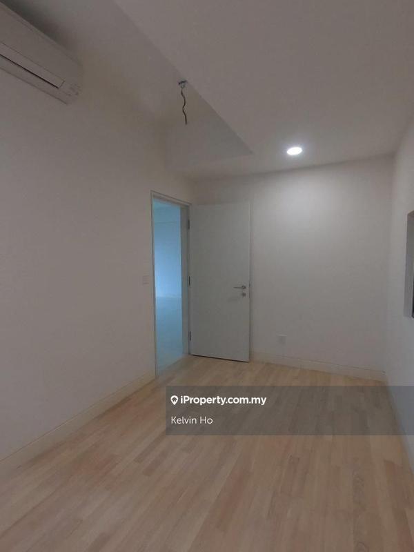 Kediaman Servis untuk Dijual di Radia Residences oleh Kelvin Ho - iProperty.com.my