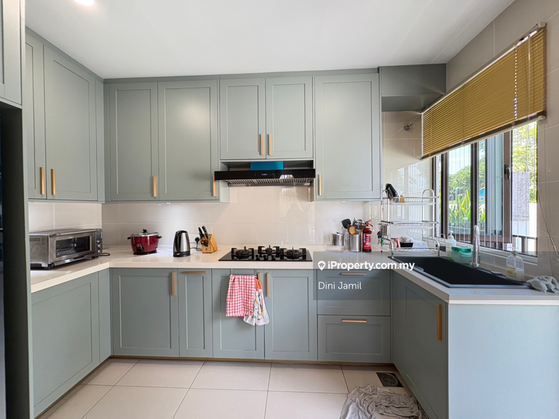 Semi-Detached House for Sale in Bukit Jelutong, Shah Alam by Dini Jamil - iProperty.com.my