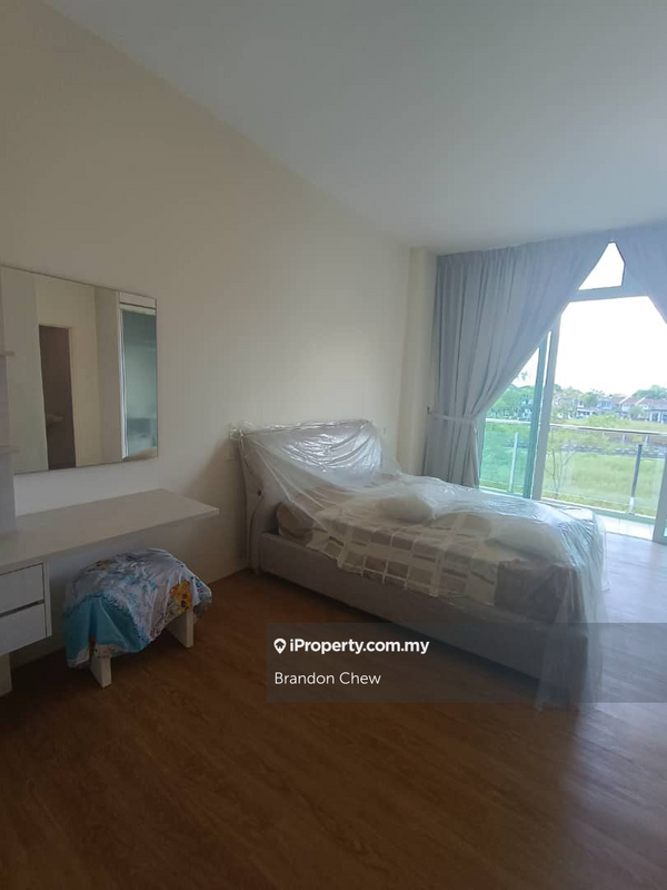 For Rent - The Ryegates 3