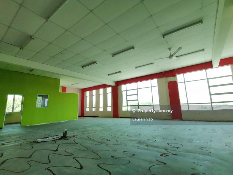 For Rent - Corner Lot Main Road Office For Rent