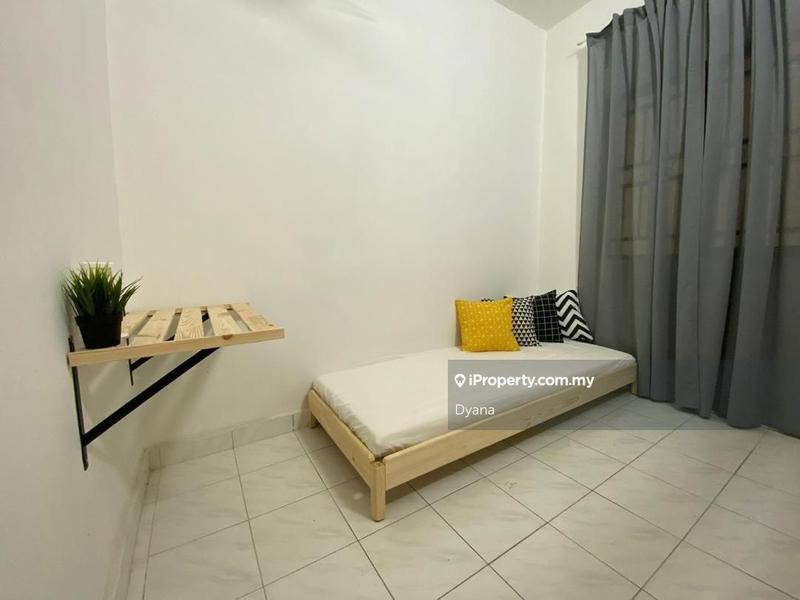 Service Residence for Sale in Brunsfield Riverview by Dyana - iProperty.com.my