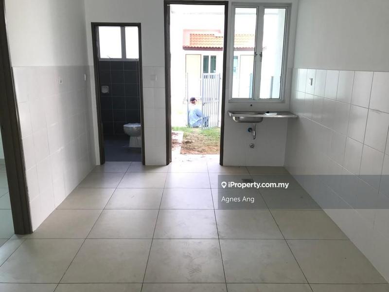 Rumah Teres 2-Tingkat untuk Dijual di Kota Bayuemas, Klang oleh Agnes Ang - iProperty.com.my