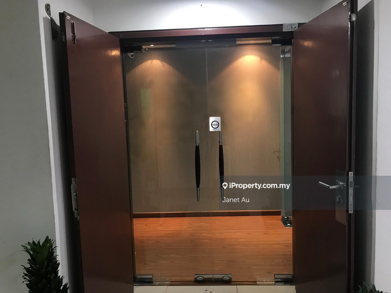 Pejabat untuk Dijual di Seksyen 6, Seri Kembangan oleh Janet Au - iProperty.com.my