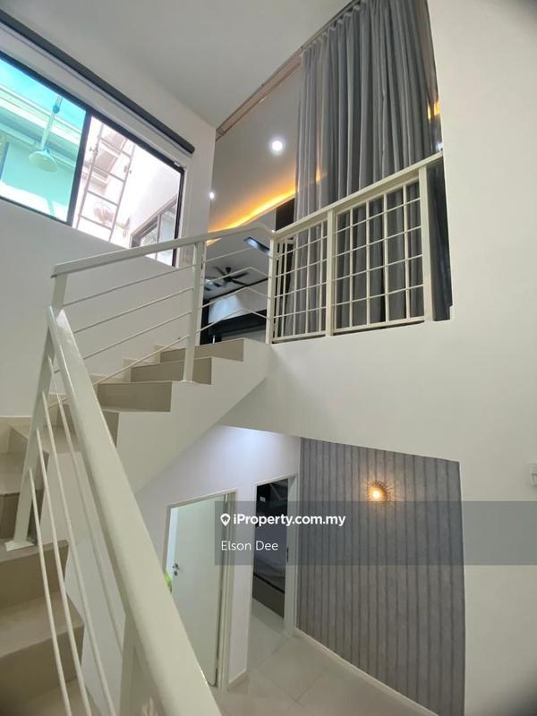 Rumah Berangkai 3 Tingkat untuk Dijual di Southbay Residence, Batu Maung, Batu Maung oleh Elson Dee - iProperty.com.my