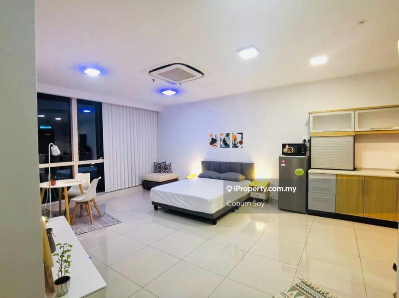 Service Residence for Rent in Pinnacle Petaling Jaya by Coburn Soy - iProperty.com.my