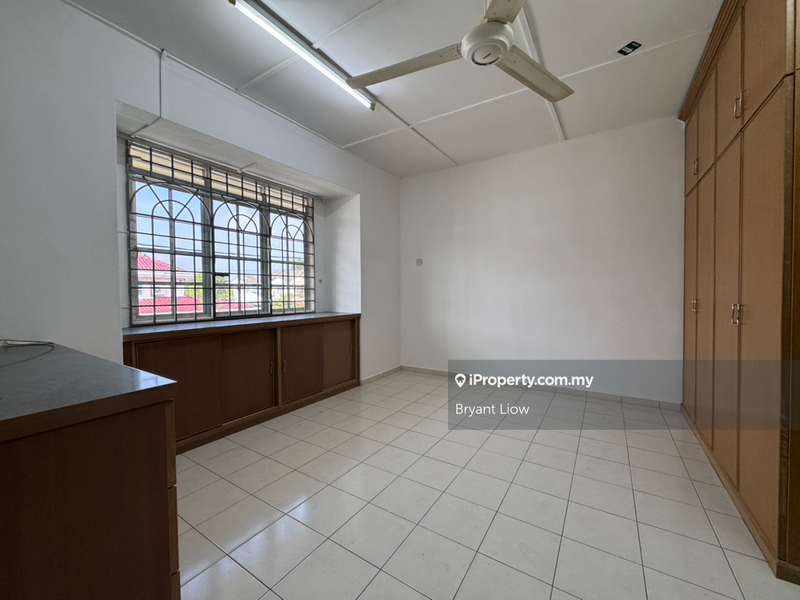 Rumah Teres 2-Tingkat untuk Dijual di Taman Merdeka, Batu Berendam oleh Bryant Liow - iProperty.com.my