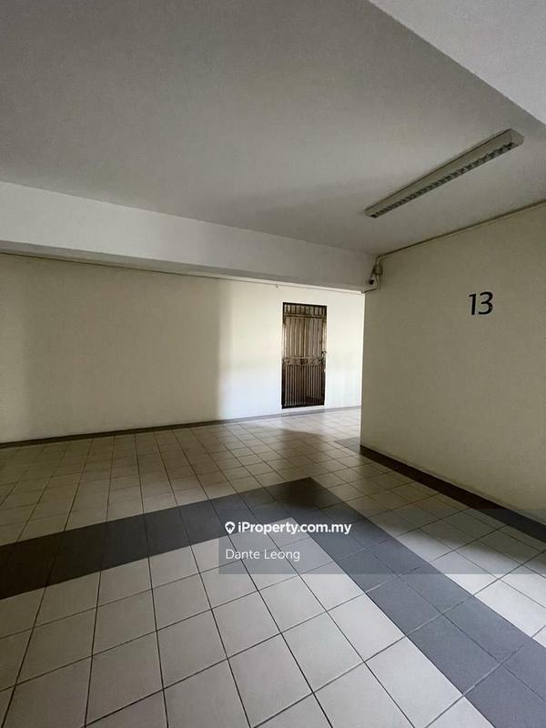 Condominium for Sale in Platinum Hill PV 2 by Dante Leong - iProperty.com.my