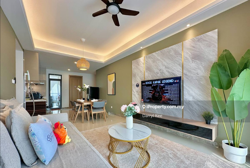 Service Residence for Sale in R&F Princess Cove Phase 1 by Darryl Kee - iProperty.com.my