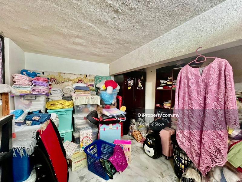 Rumah Berangkai 2.5 Tingkat untuk Dijual di Taman Bukit Permai, Ampang oleh Michelle Siow - iProperty.com.my