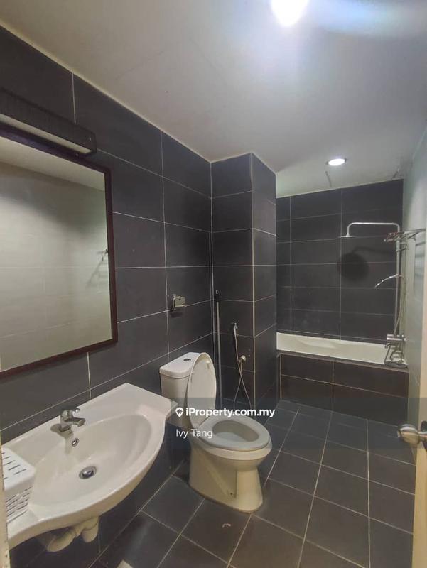Kondominium untuk Dijual di Kinta Riverfront Hotel & Suites oleh Ivy Tang - iProperty.com.my