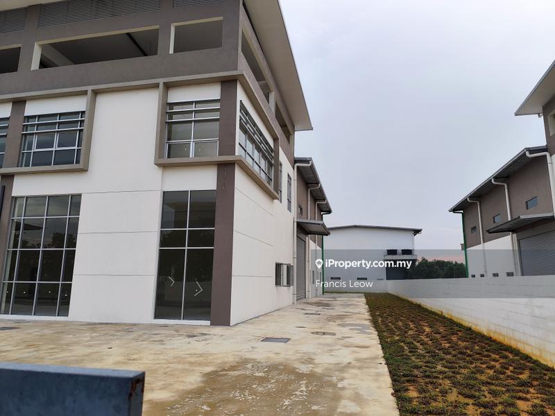 Kilang Terpisah untuk Dijual di Saujana Rawang, Rawang oleh Francis Leow - iProperty.com.my