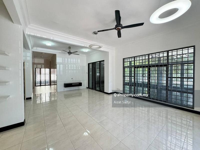 Rumah Teres untuk Dijual di Bukit Jelutong, Shah Alam oleh Aizat Saiful - iProperty.com.my