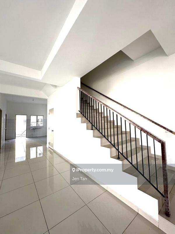 Rumah Teres 2-Tingkat untuk Dijual di Bandar Rimbayu, Telok Panglima Garang oleh Jen Tan - iProperty.com.my