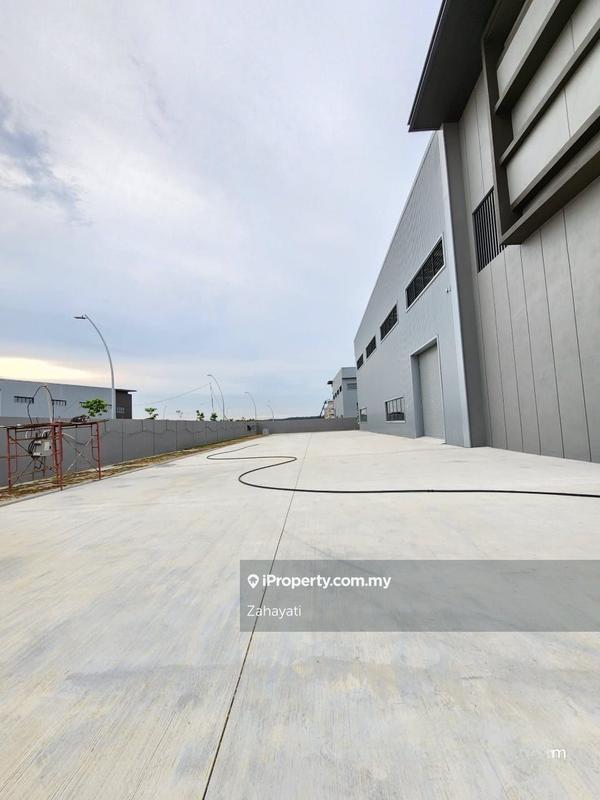 Kilang Berkembar untuk Dijual di Elmina, Shah Alam oleh Zahayati - iProperty.com.my