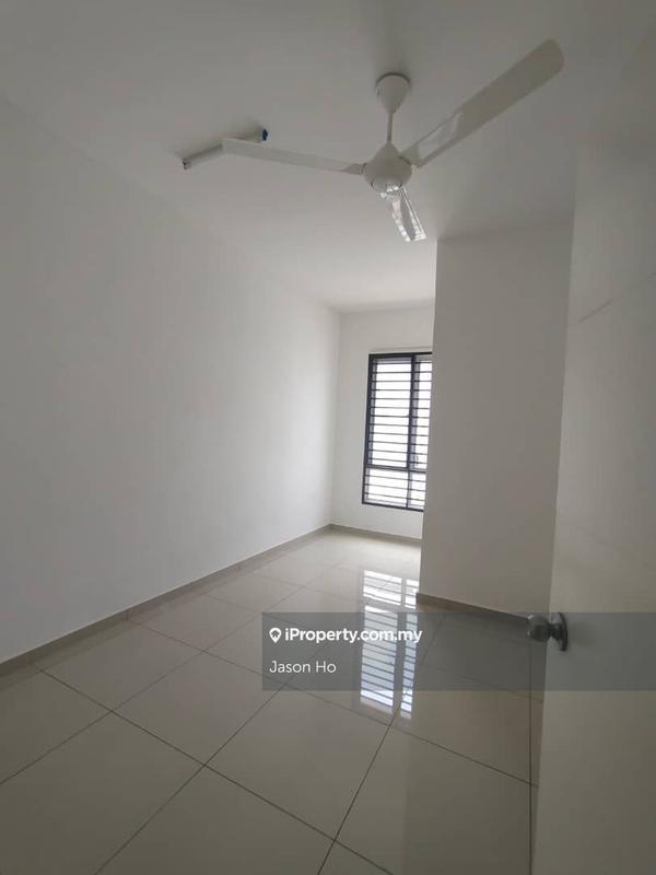 Rumah Berangkai 2 Tingkat untuk Dijual di Bandar Sri Sendayan, Negeri Sembilan oleh Jason Ho - iProperty.com.my